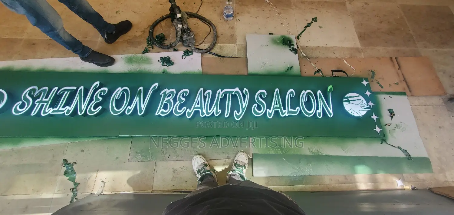 Light Box, Signage, ማስታወቂያ