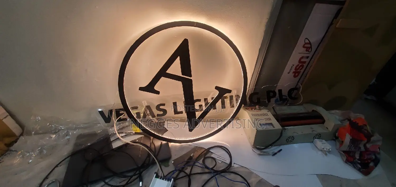 Light Box, Signage, ማስታወቂያ