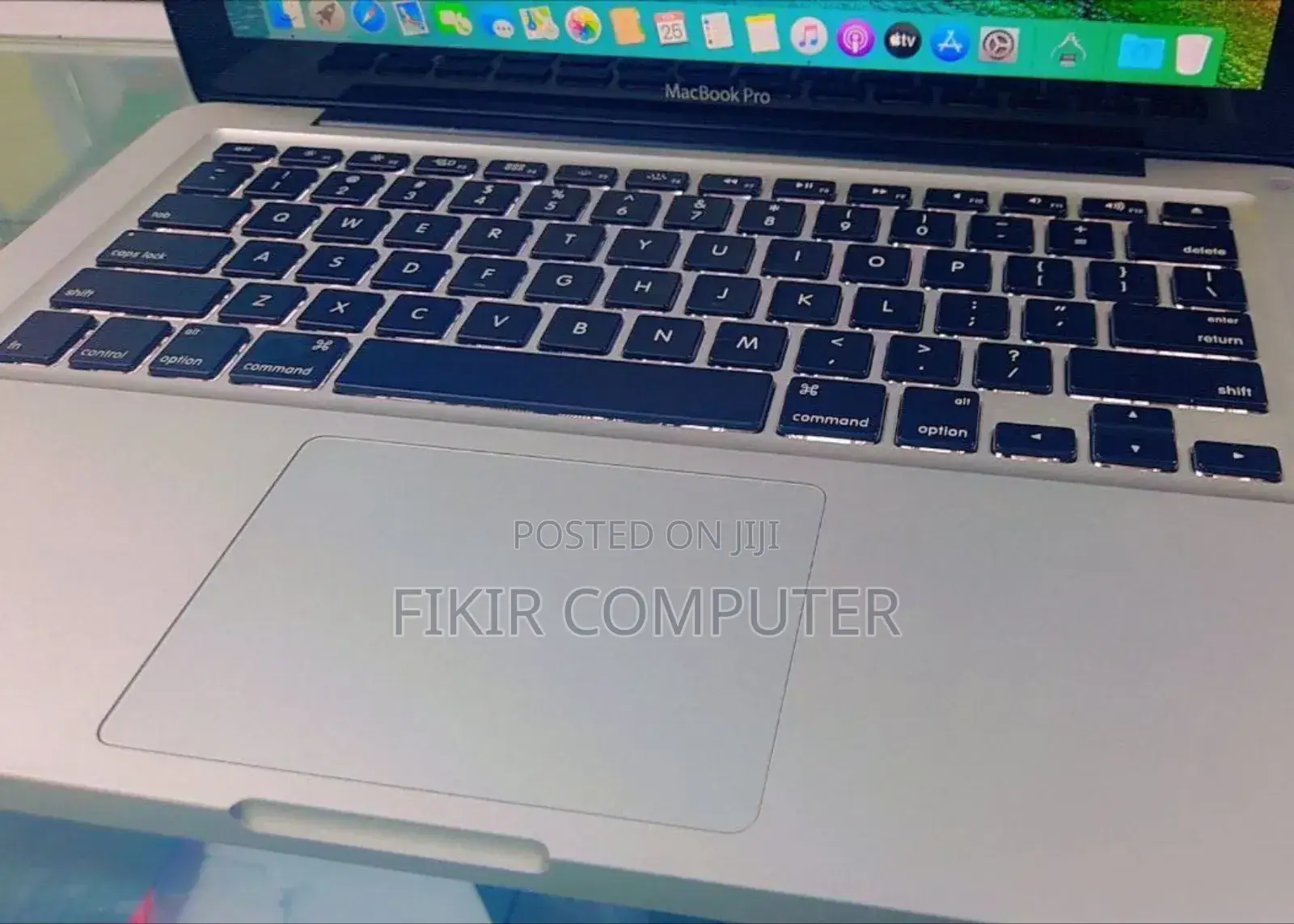 New Laptop Apple MacBook Air 2022 M2 4GB Intel Core I5 HDD 500GB
