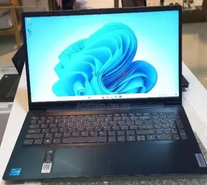 Photo - New Laptop Lenovo Ideapad 3 8GB Intel Core I3 SSD 256GB