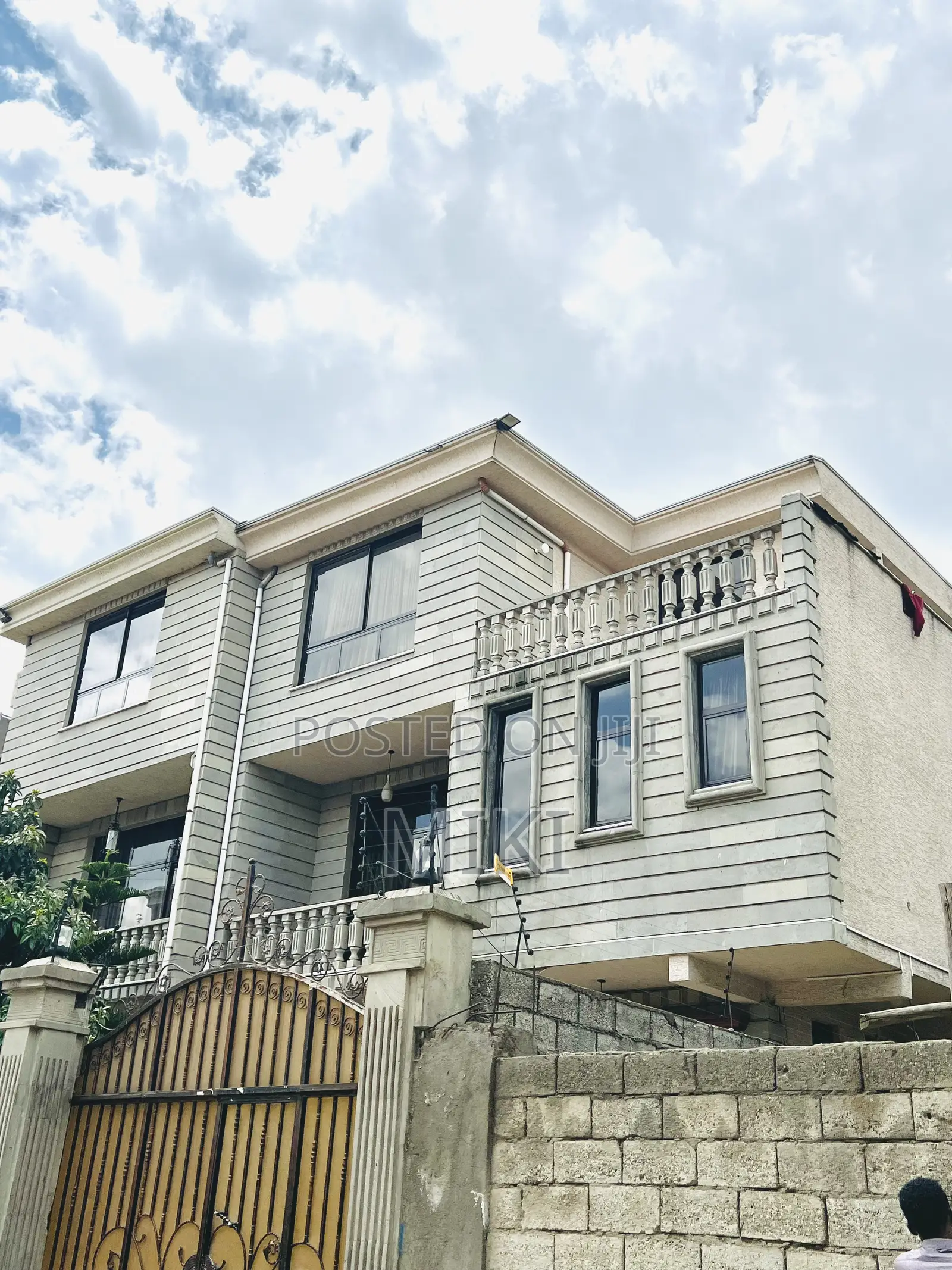 Furnished 7bdrm Townhouse/Terrace in Haile Garment, Nifas Silk-Lafto