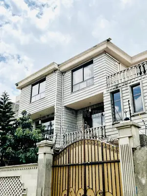 Furnished 7bdrm Townhouse/Terrace in Haile Garment, Nifas Silk-Lafto