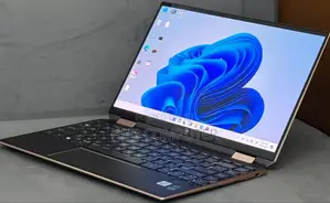 New Laptop HP Spectre X360 8GB Intel Core I7 SSD 512GB