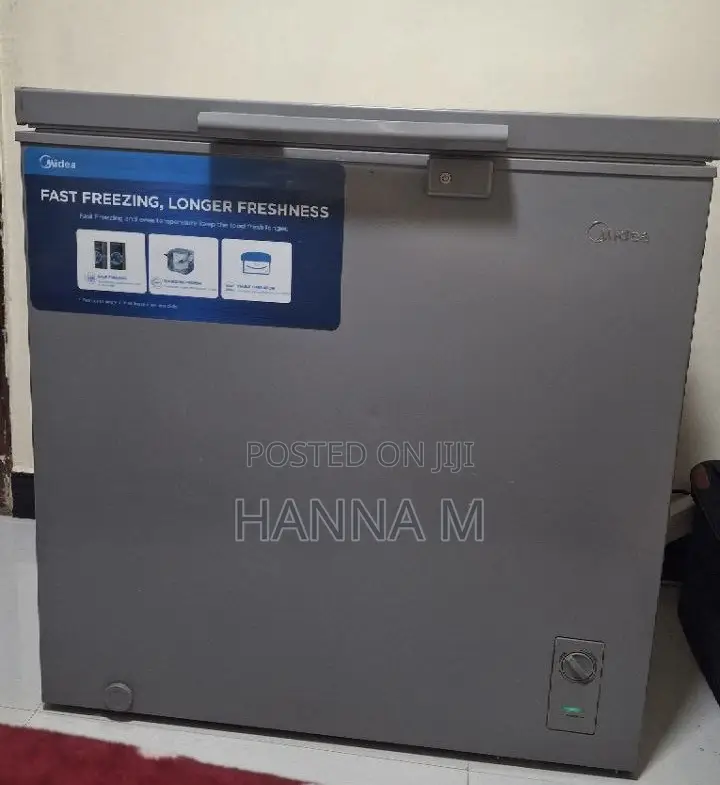 Midea Chest Freezer 198 L