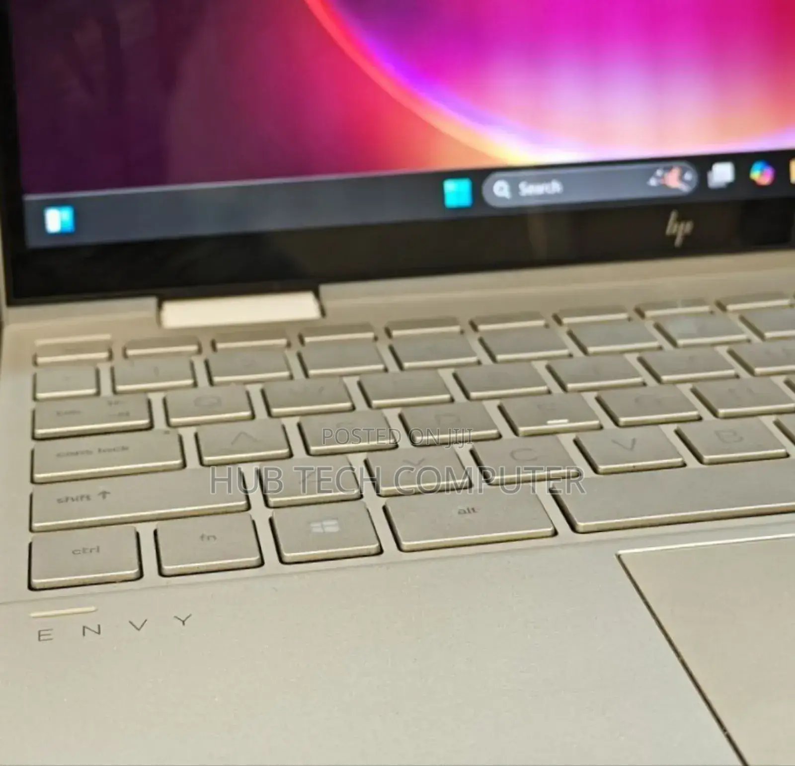 New Laptop HP Envy X360 8GB Intel Core I7 SSD 1T