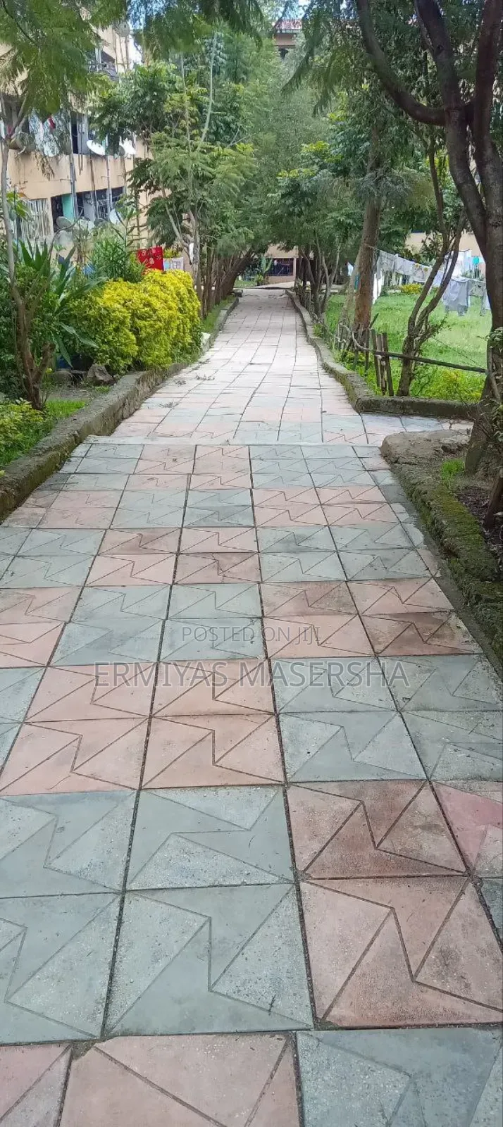 Furnished 2bdrm Condo in Yeka for sale