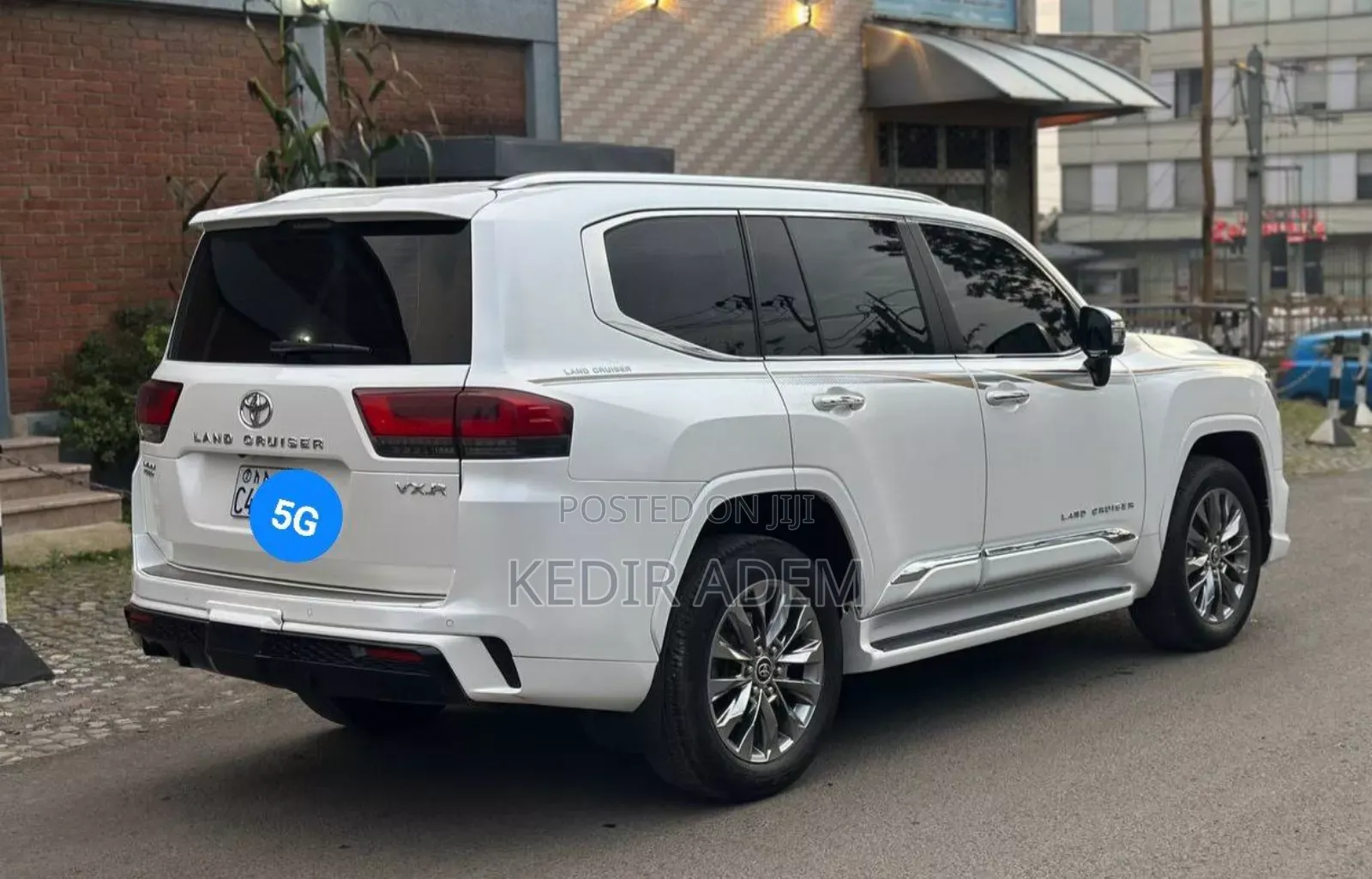 Toyota Land Cruiser 2023 White
