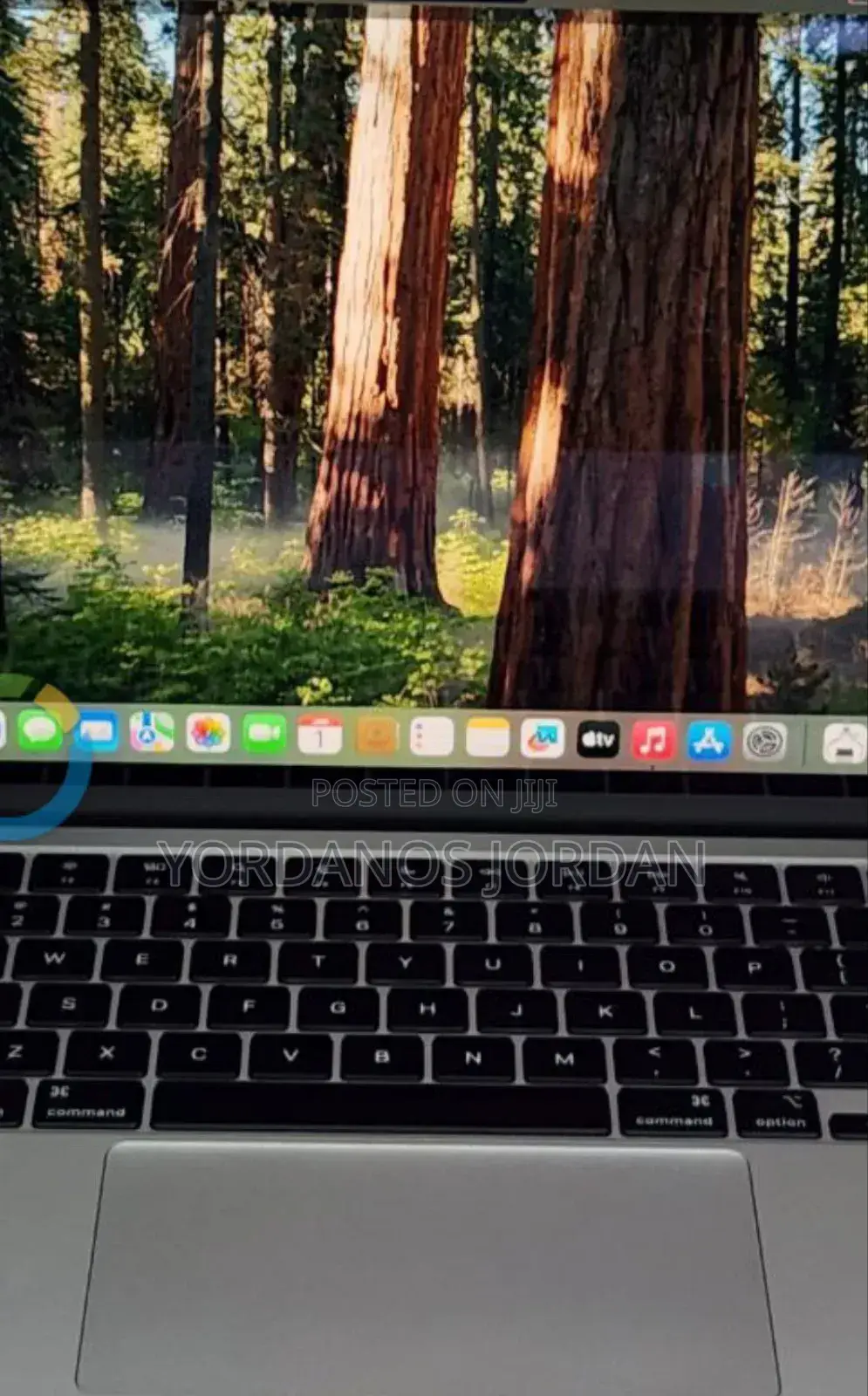 New Laptop Apple MacBook Air 2025 M4 13-Inch 16GB Apple M4 SSD 256GB