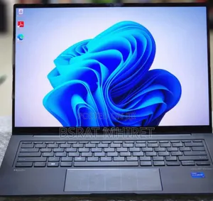 New Laptop Asus ZenBook 13 UX331UN 16GB Intel Core I7 SSD 512GB