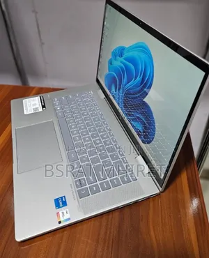 New Laptop HP Envy X360 8GB Intel Core I5 SSD 512GB