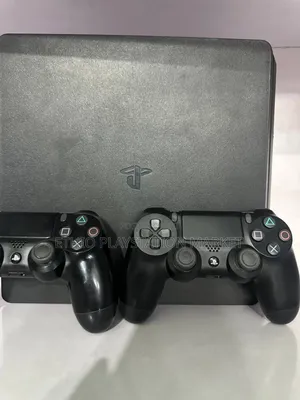 Photo - Playstation 4 Slim