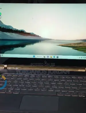 New Laptop HP Stream Notebook 8GB Intel Core I7 SSD 256GB