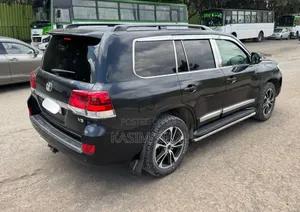 Toyota Land Cruiser 4.5 V8 GX-R 2014 Black