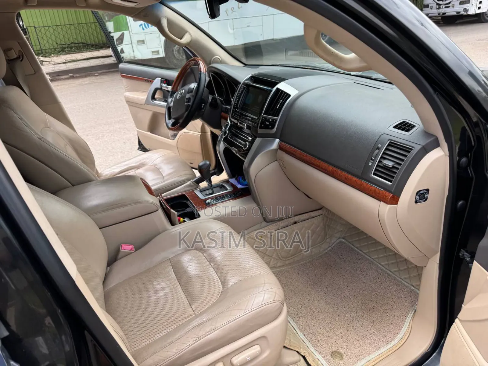 Toyota Land Cruiser 4.5 V8 GX-R 2014 Black