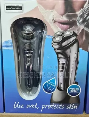 Philips Aquatouch Shaver Pt920