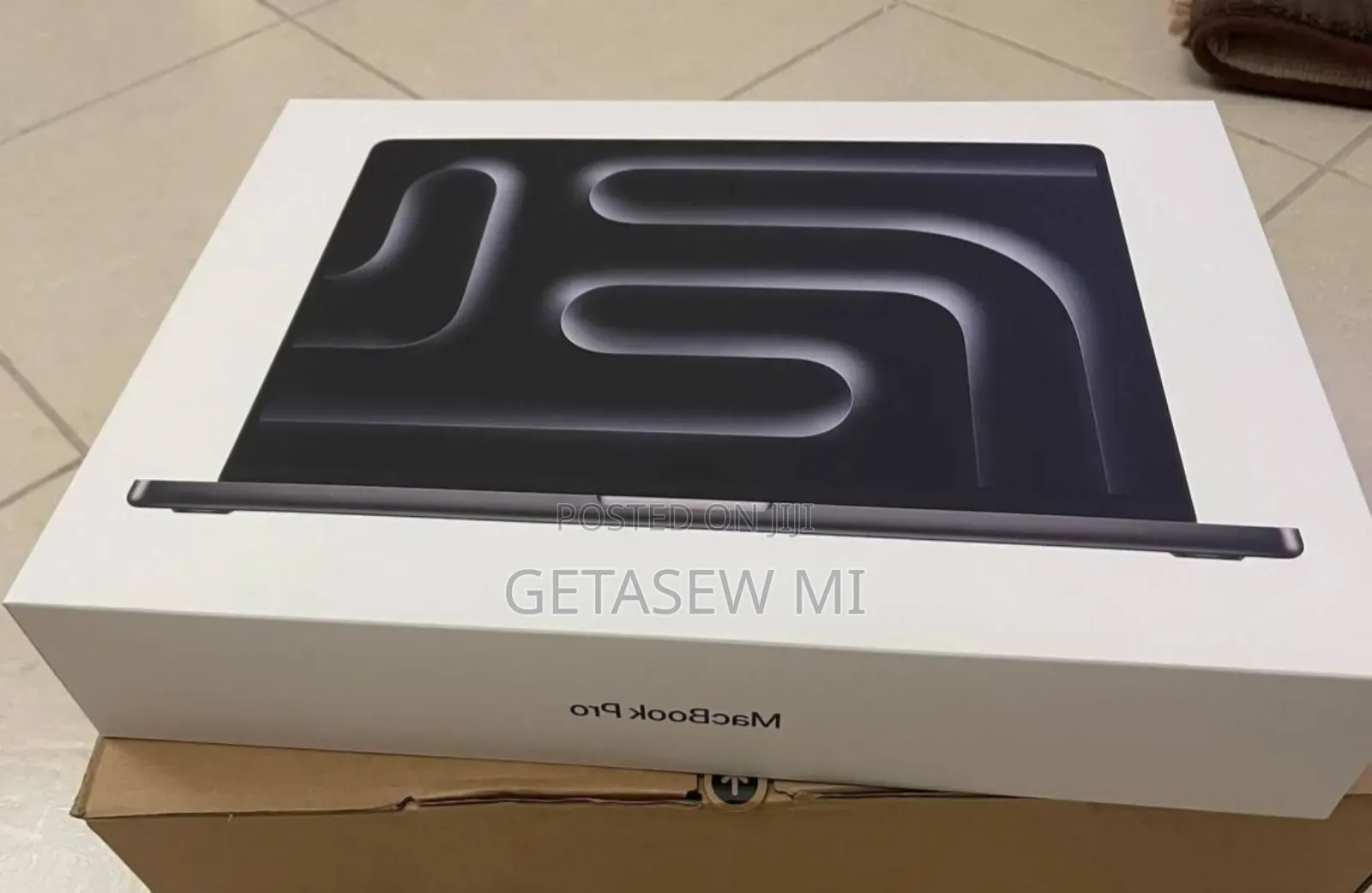 New Apple MacBook Pro 2024 M4 14-Inch 24GB Apple M4 Pro SSD 512GB