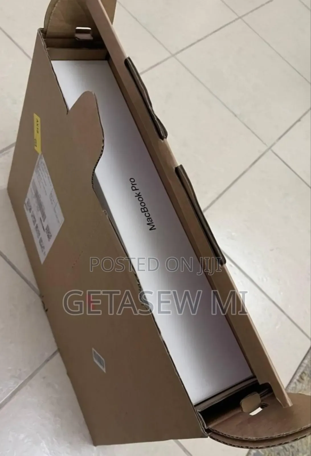 New Apple MacBook Pro 2024 M4 14-Inch 24GB Apple M4 Pro SSD 512GB