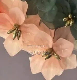 Photo - Flower Earring