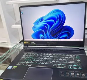 New Laptop Acer Predator Helios 300 16GB Intel Core I7 SSD 1T