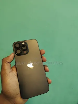 Photo - New Apple iPhone 15 Pro Max 256 GB Black