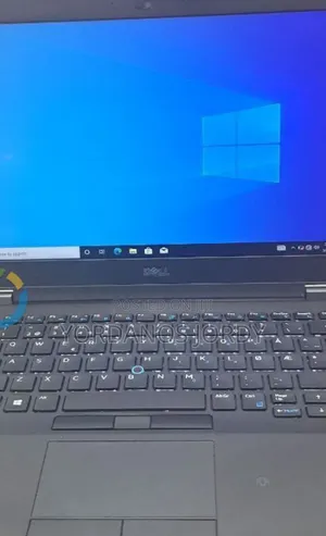 Photo - New Laptop Dell Latitude 14 5480 8GB Intel Core I5 SSD 256GB