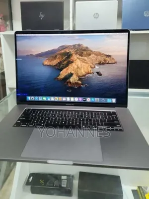 New Laptop Apple MacBook Pro 2019 16GB Intel Core I7 SSD 512GB
