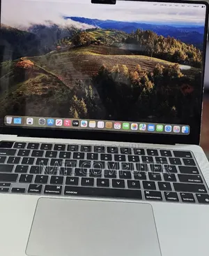 New Laptop Apple MacBook 2013 8GB Intel Core I7 SSD 512GB