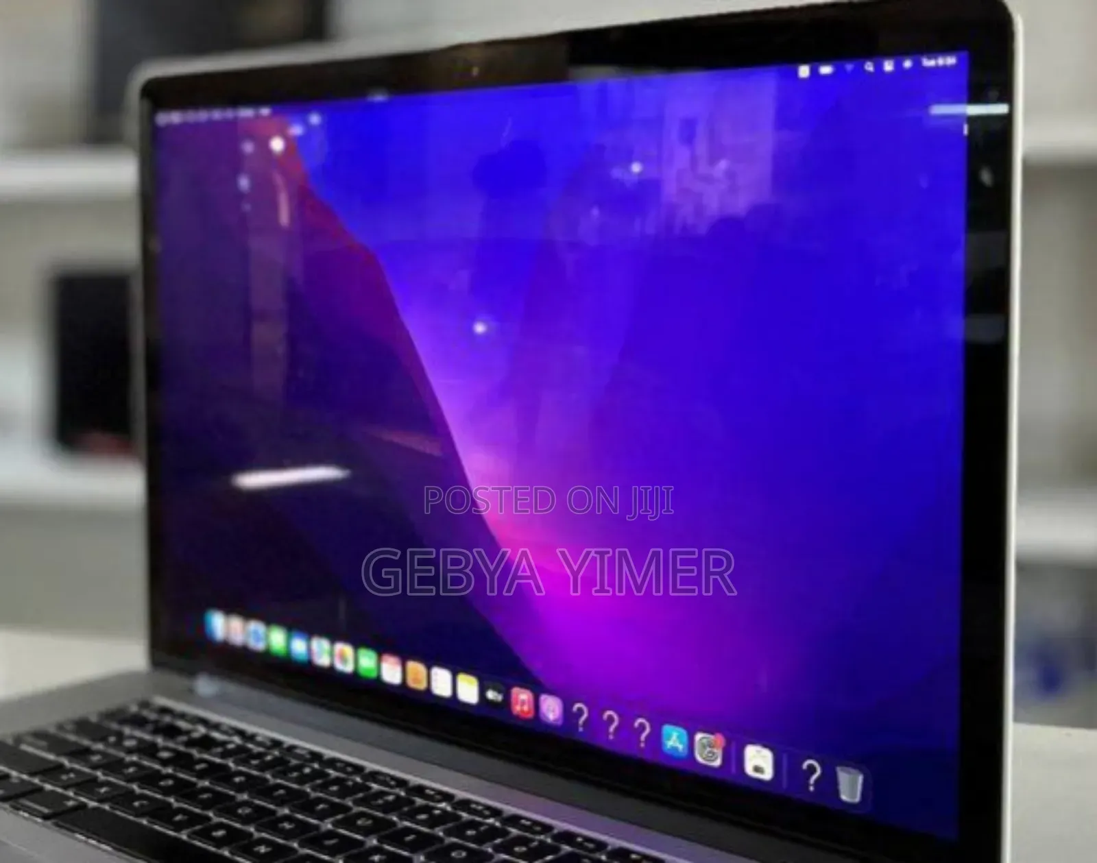 New Laptop Apple MacBook Pro 2015 16GB Intel Core I7 SSD 256GB
