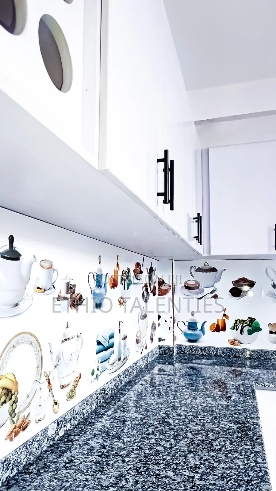 New Original Kichen Cabinet _ Italian Customized Furniture