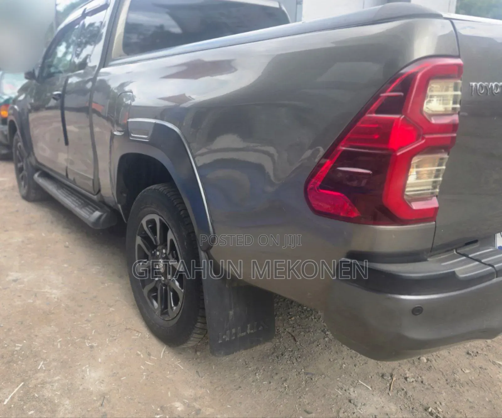 Toyota Hilux 2021 Gray