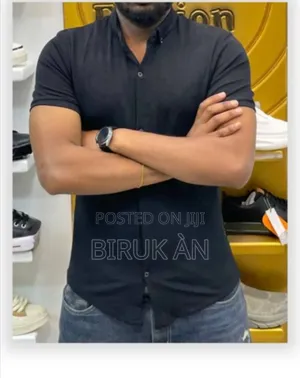 Photo - Men's Casual Short Sleeve Shirt