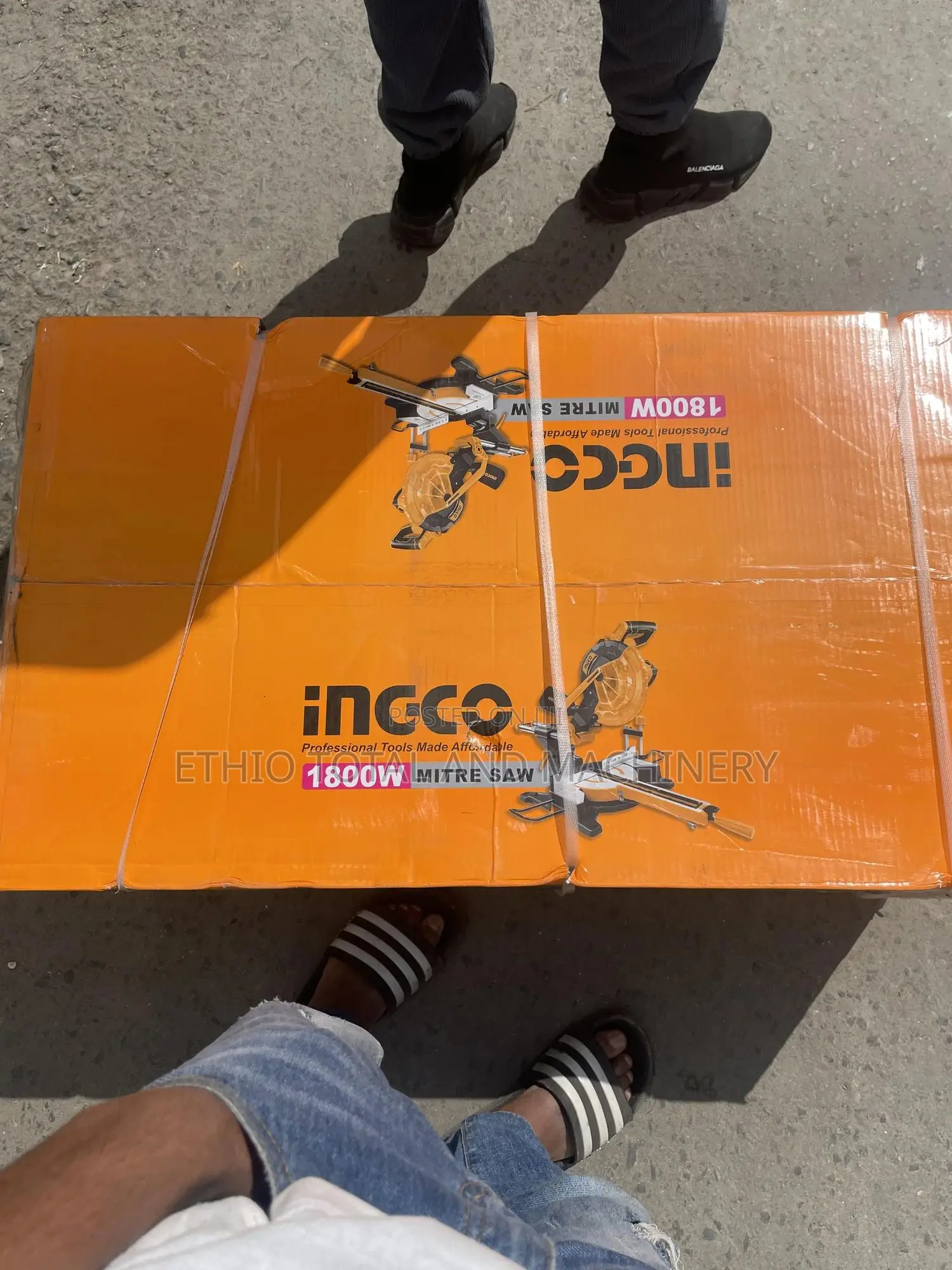 Ingco Miter Saw 1800 Watt
