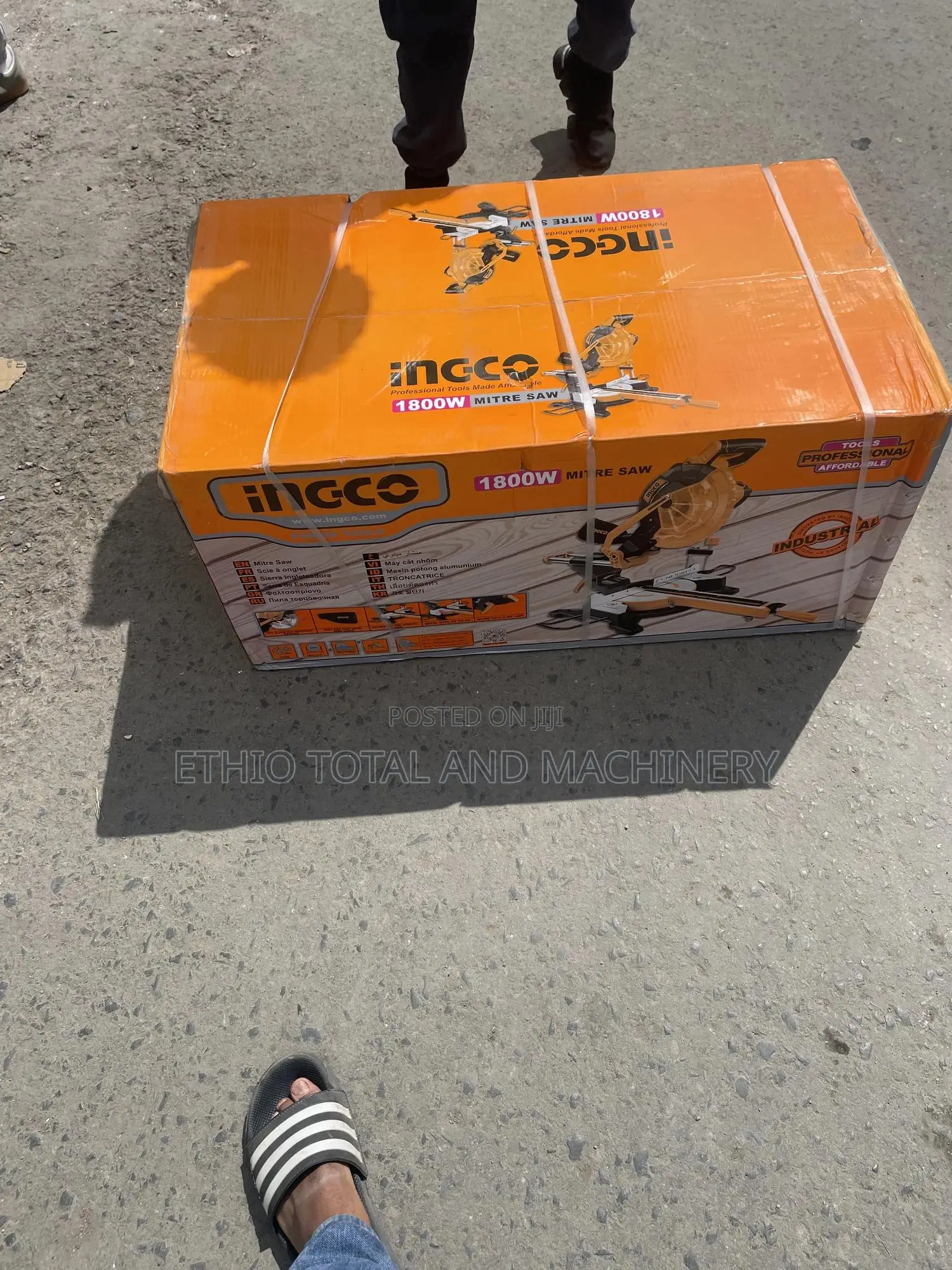 Ingco Miter Saw 1800 Watt