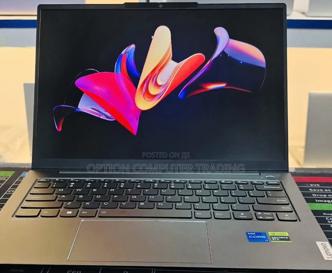 New Laptop Lenovo ThinkBook 15 16GB Intel Core I7 SSD 512GB