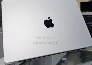 New Laptop Apple MacBook Pro 2024 M3 14-Inch 8GB Apple M3 Pro SSD 512GB