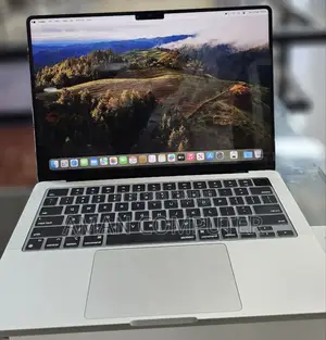 New Laptop Apple MacBook Pro 2024 M3 14-Inch 8GB Apple M3 Pro SSD 512GB