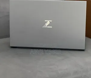 Photo - New Laptop HP ZBook 15 16GB Intel Core I9 SSD 512GB