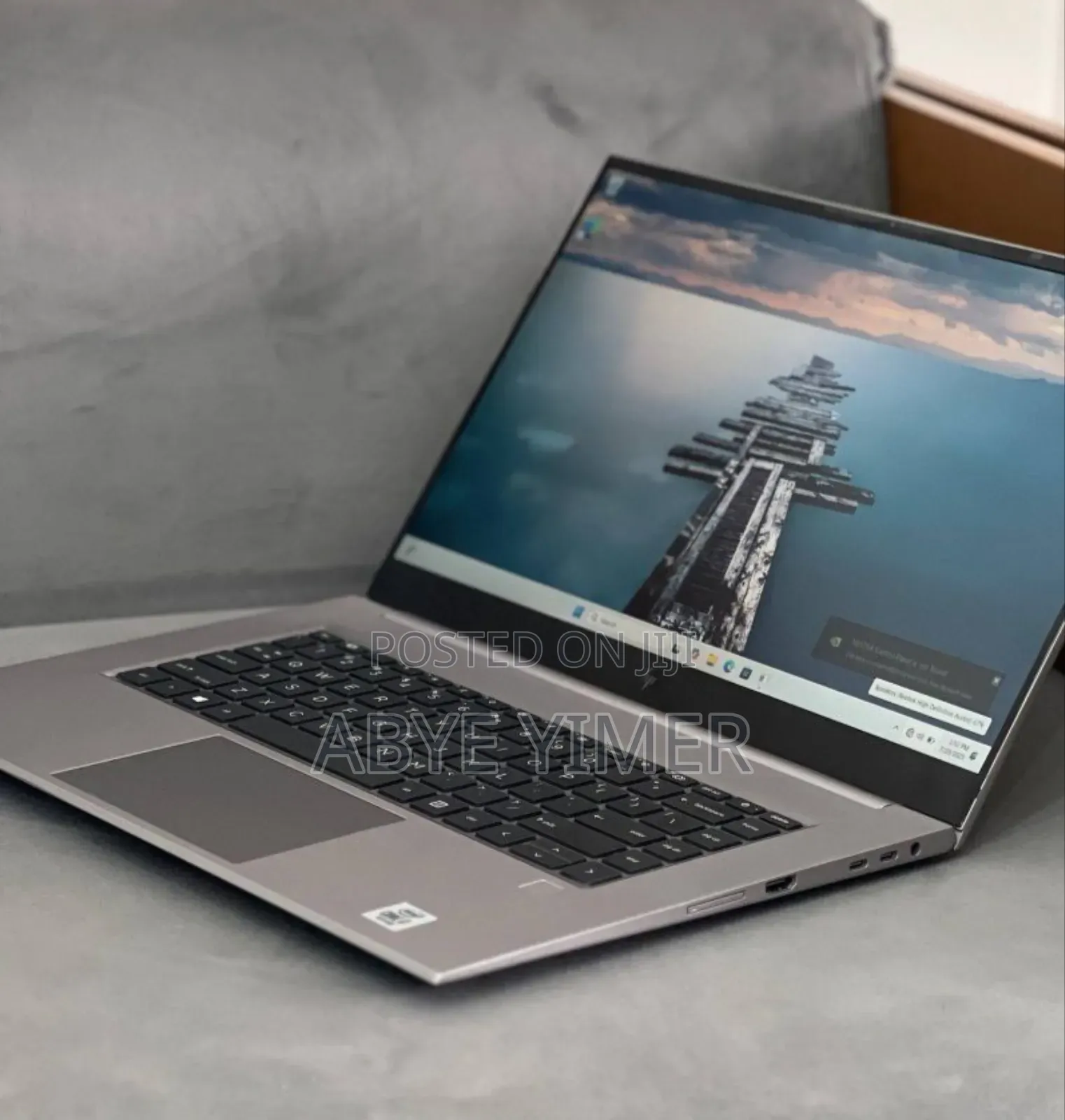 New Laptop HP ZBook 15 16GB Intel Core I9 SSD 512GB