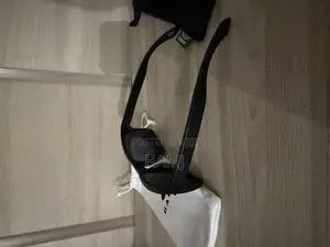 Original Oakley Holbrook 9102