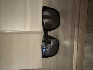 Original Oakley Holbrook 9102