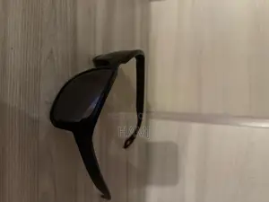 Original Oakley Holbrook 9102