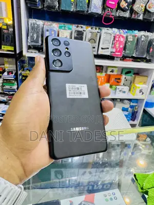 Photo - Samsung Galaxy S21 Ultra 5G 128 GB Black