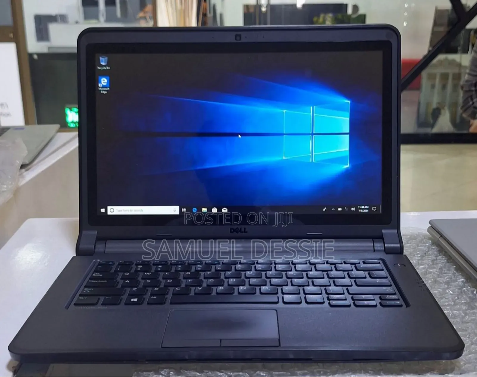 Laptop Dell Latitude 5310 8GB Intel Core I3 SSD 128GB