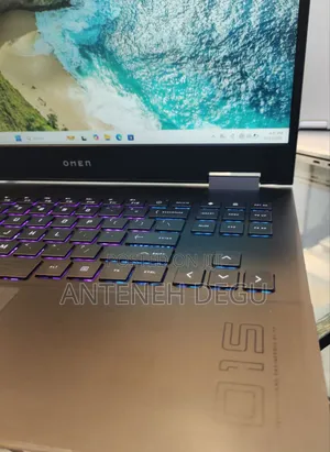 New Laptop HP Omen 15 16GB AMD Ryzen 7 SSD 512GB