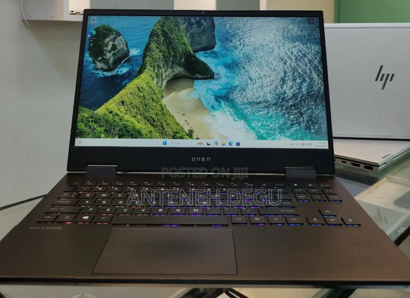 New Laptop HP Omen 15 16GB AMD Ryzen 7 SSD 512GB