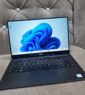 Photo - New Laptop Dell XPS 13 8GB Intel Core I5 SSD 512GB