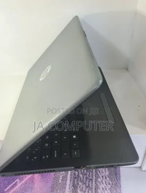 New Laptop HP 15-Da2933nia 8GB AMD A8 SSD 256GB