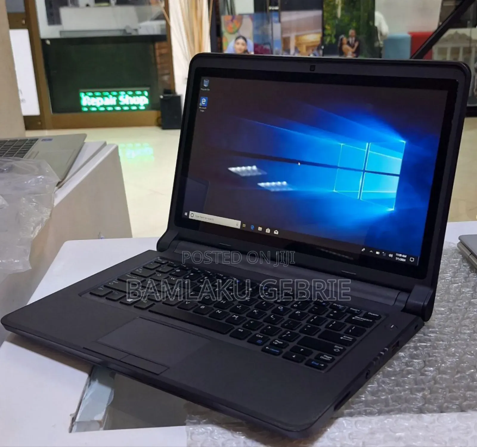 New Laptop Dell Latitude 5310 8GB Intel Core I3 SSD 128GB