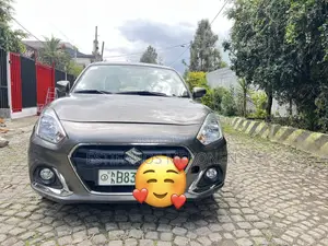 Photo - Suzuki Dzire 2022 Gray