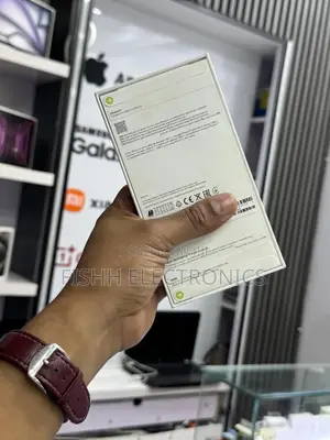 New Apple iPhone 17 512 GB Green